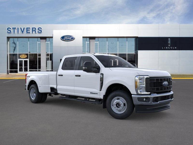 new 2025 Ford F-350 car, priced at $68,375