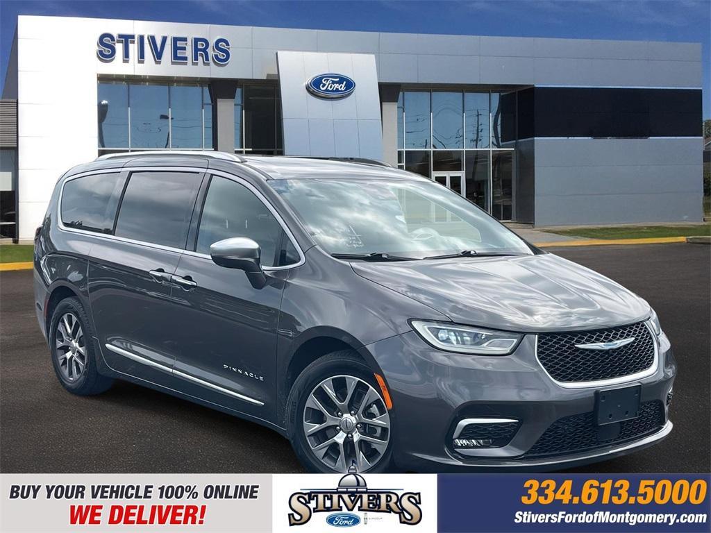 used 2021 Chrysler Pacifica Hybrid car, priced at $28,067
