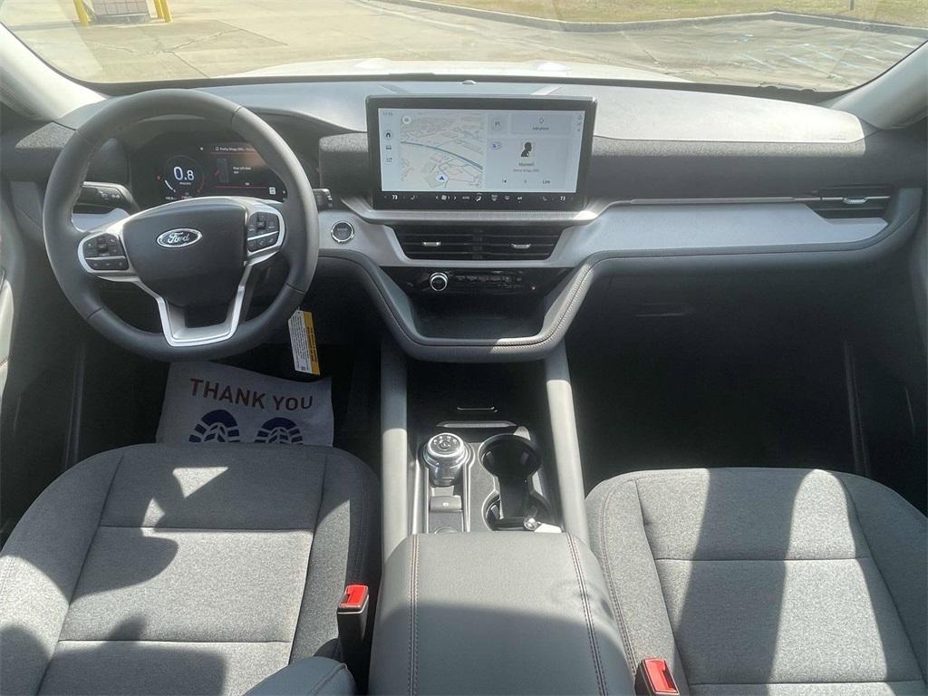 new 2025 Ford Explorer car, priced at $35,672