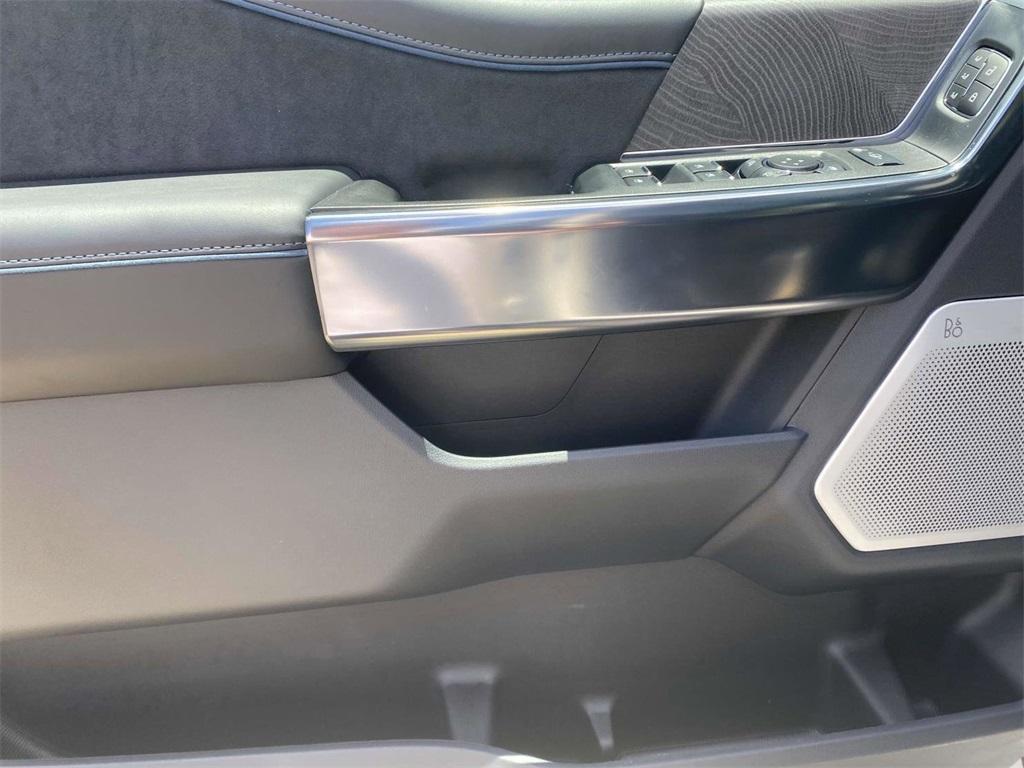 new 2025 Ford F-250 car, priced at $92,474