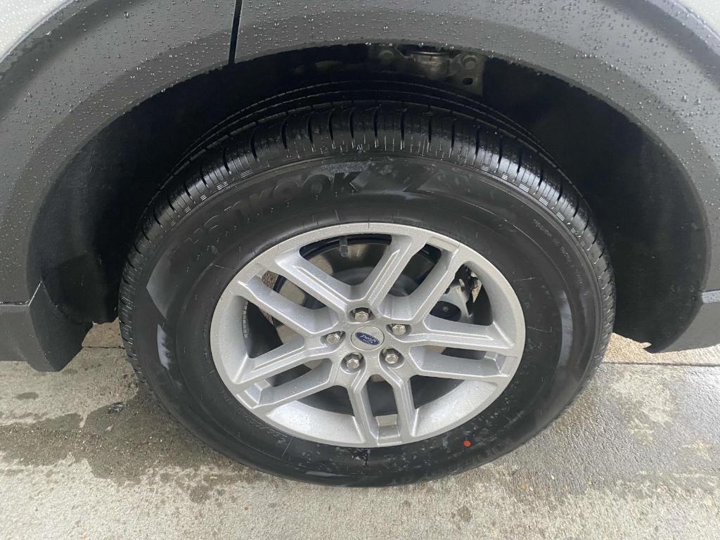 new 2025 Ford Explorer car, priced at $32,741