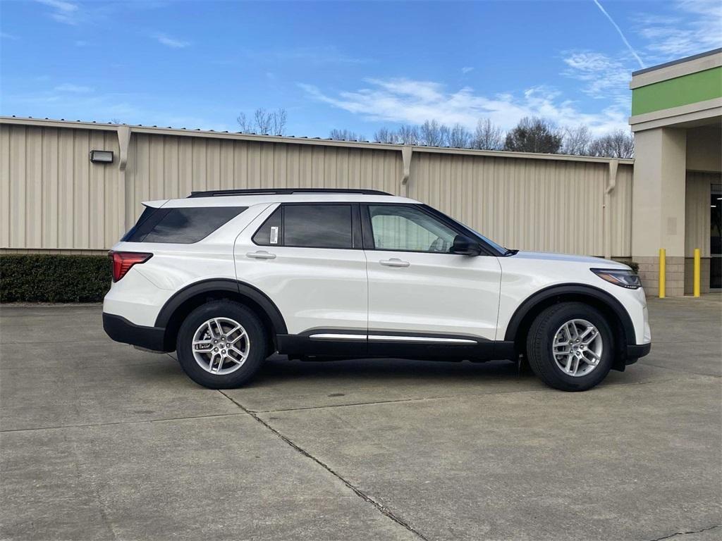 new 2025 Ford Explorer car, priced at $35,672
