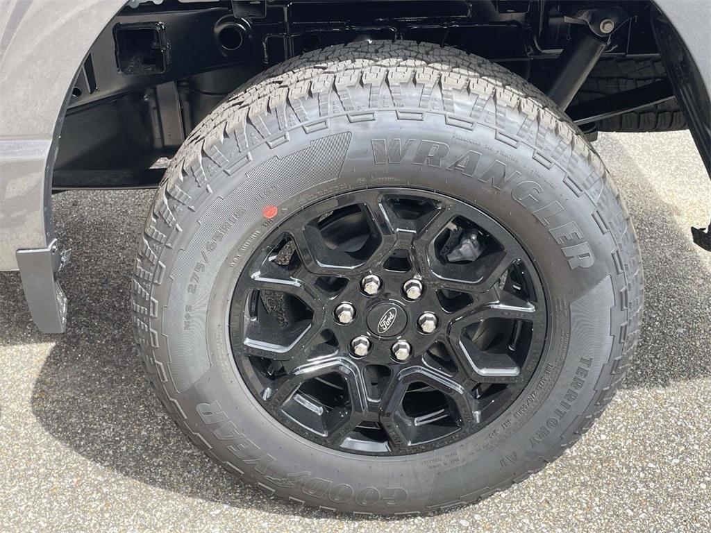 new 2025 Ford F-150 car, priced at $46,675