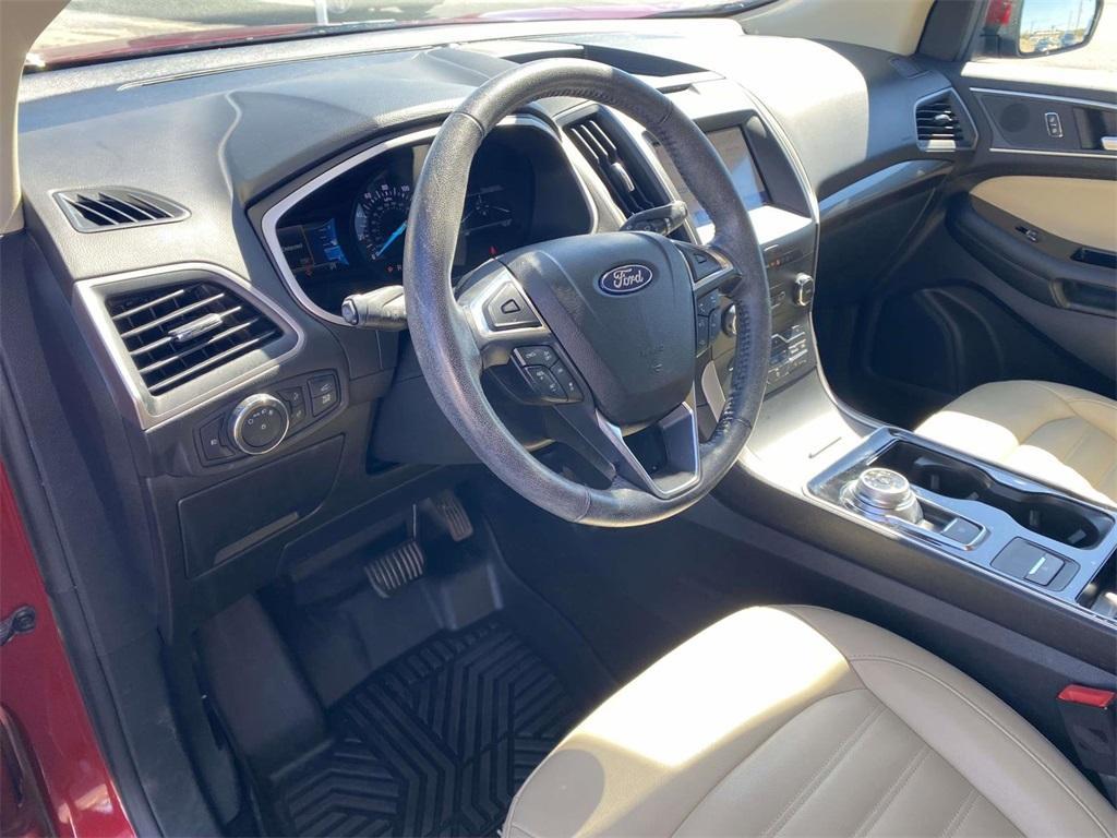 used 2020 Ford Edge car, priced at $12,899