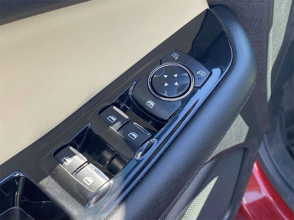 used 2020 Ford Edge car, priced at $12,899