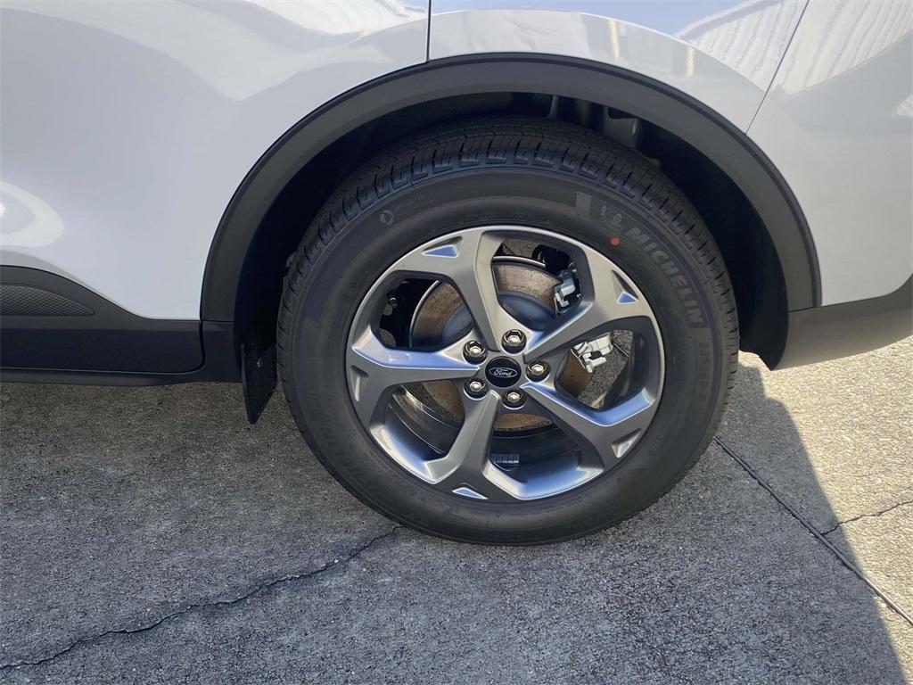 new 2025 Ford Escape car, priced at $28,171