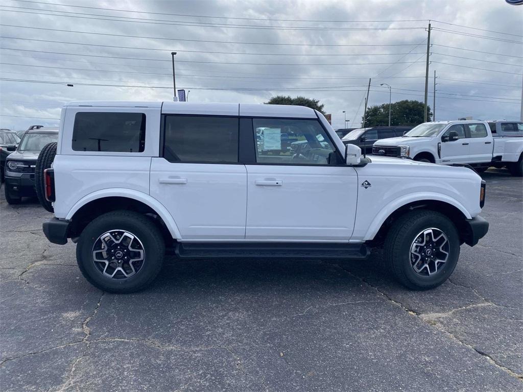 new 2025 Ford Bronco car, priced at $51,600