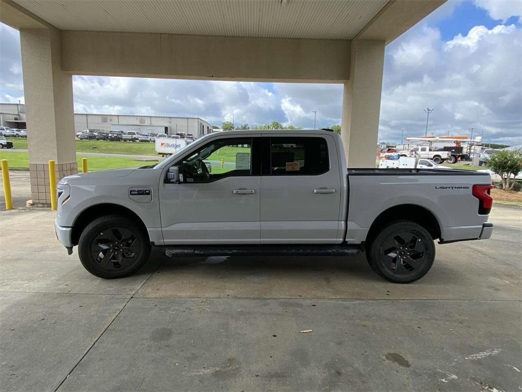 new 2025 Ford F-150 Lightning car, priced at $61,008