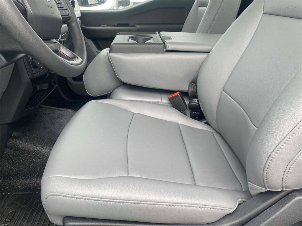 new 2024 Ford F-350 car, priced at $47,575