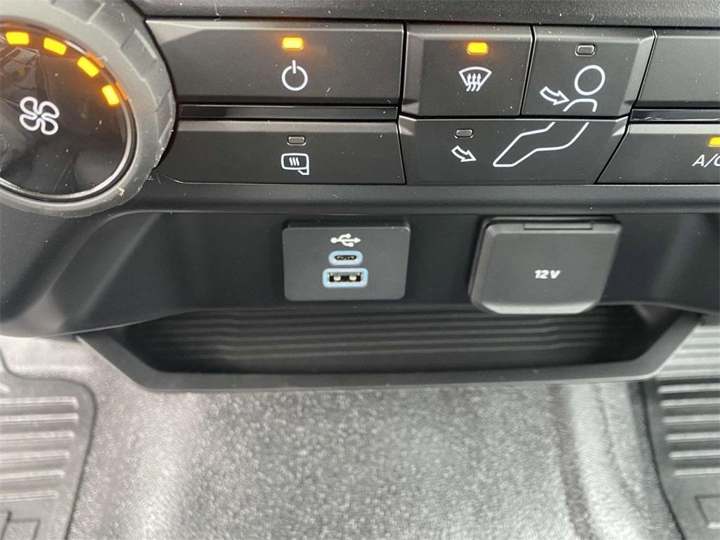 new 2024 Ford F-350 car, priced at $47,575