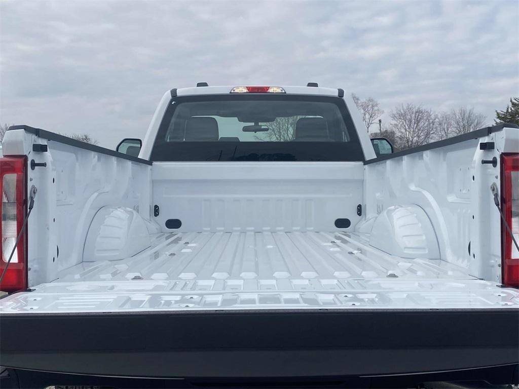 new 2024 Ford F-350 car, priced at $47,575