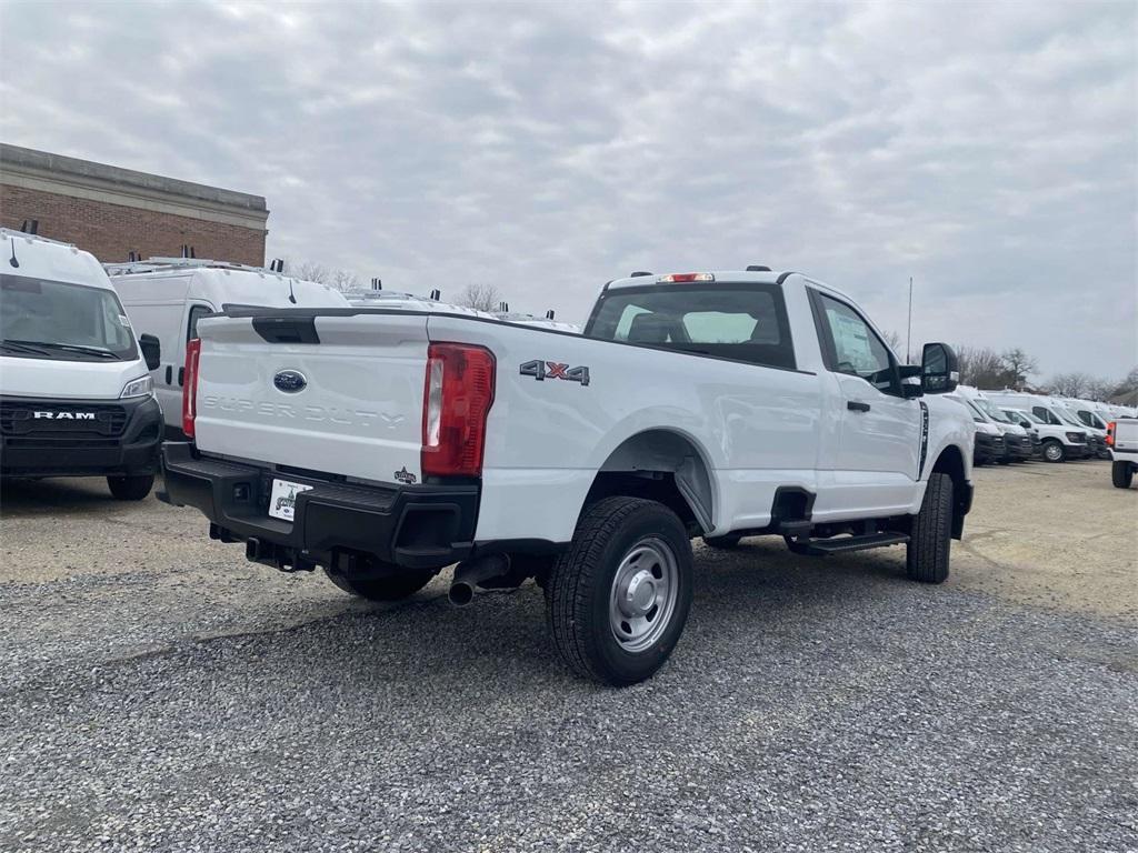 new 2024 Ford F-350 car, priced at $47,575