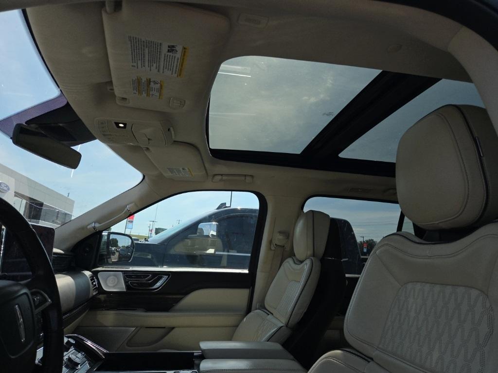 used 2020 Lincoln Navigator L car