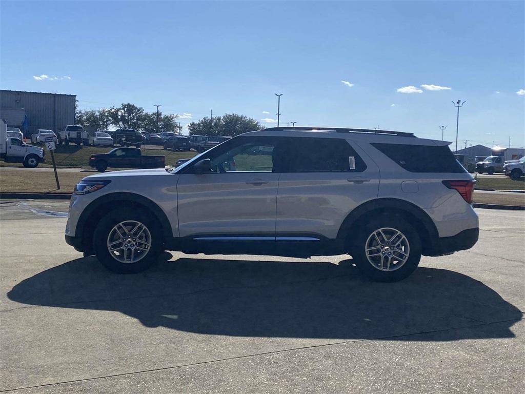 new 2025 Ford Explorer car, priced at $37,790
