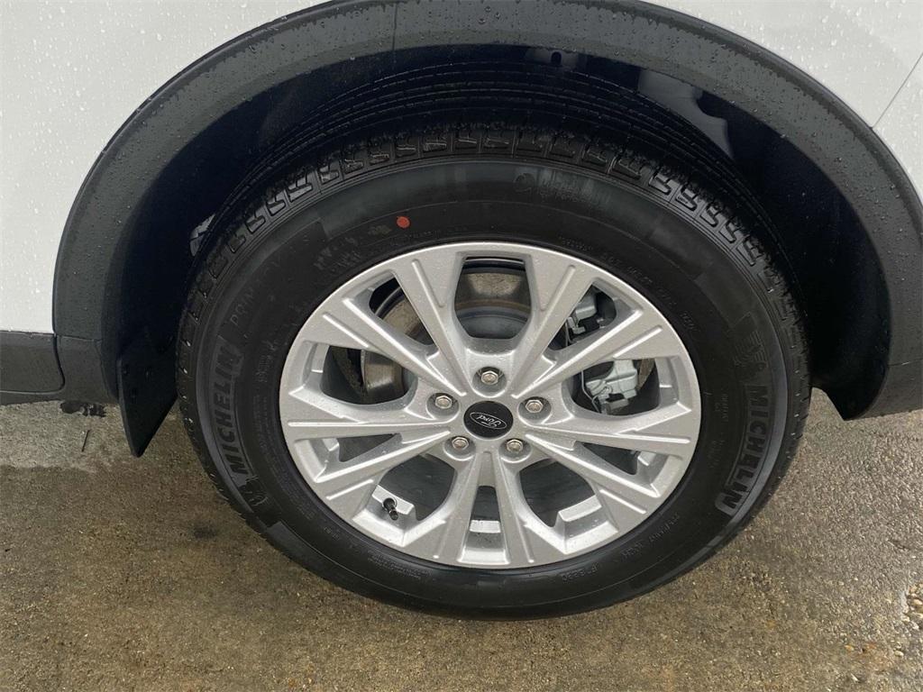 new 2025 Ford Escape car, priced at $28,227