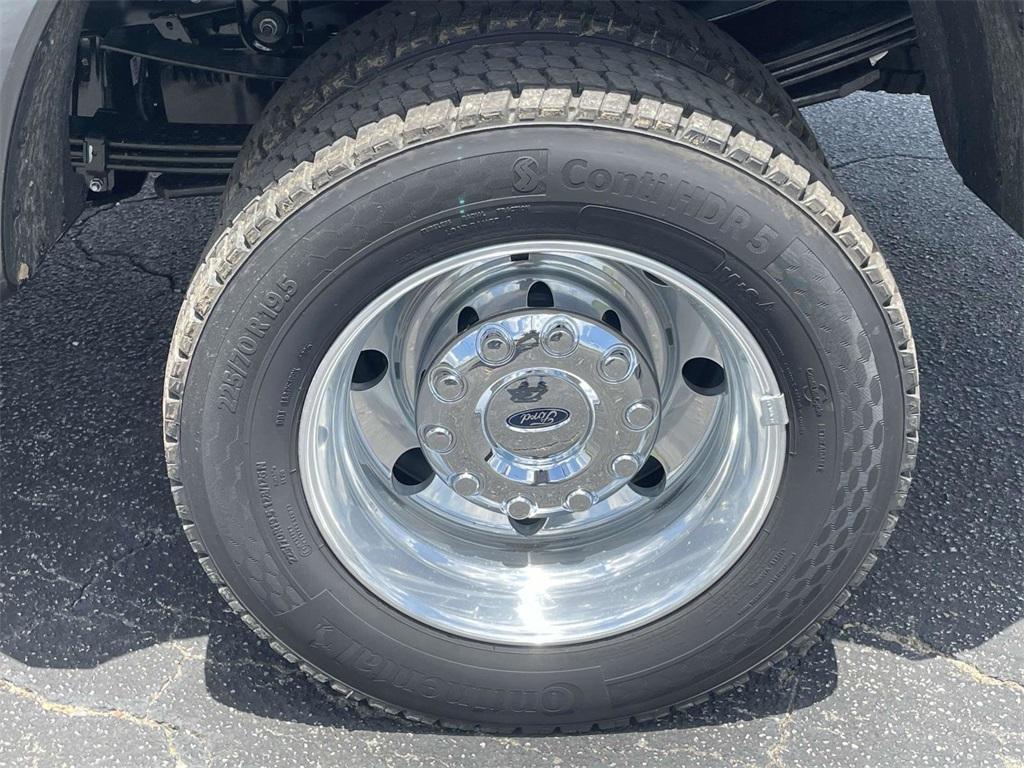 new 2025 Ford F-450 car, priced at $94,875