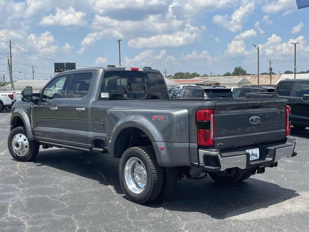 new 2025 Ford F-450 car, priced at $94,875