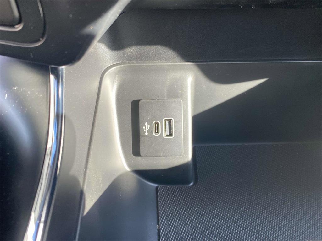 new 2025 Ford F-150 car, priced at $42,695