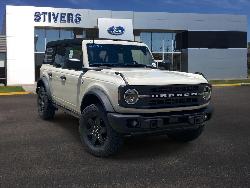 new 2025 Ford Bronco car, priced at $44,337