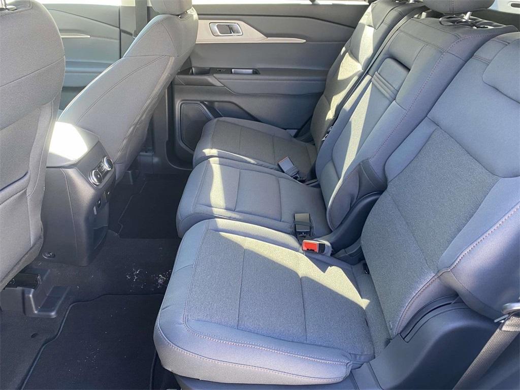 new 2025 Ford Explorer car, priced at $35,672