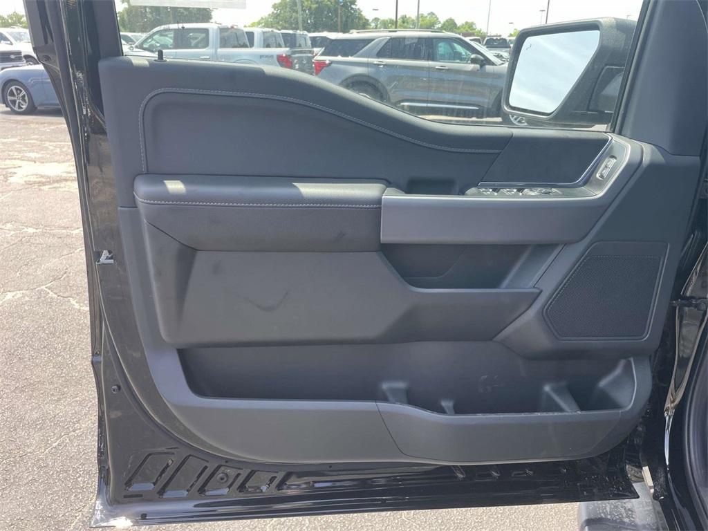 new 2025 Ford F-150 car, priced at $50,398