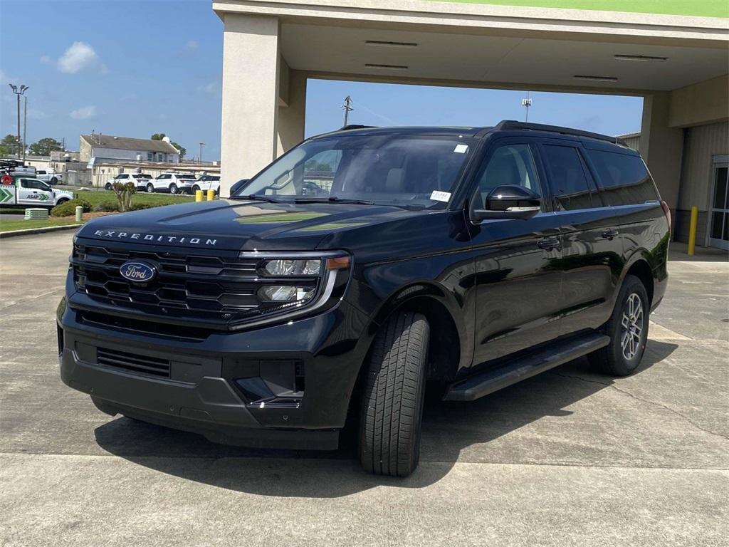 new 2025 Ford Expedition Max car, priced at $69,710