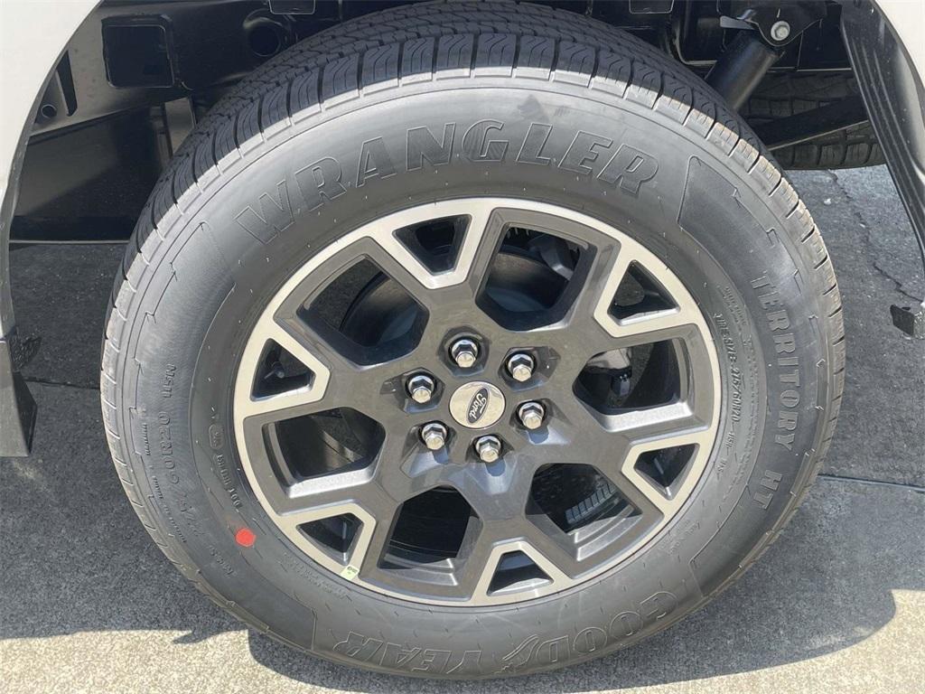 new 2025 Ford F-150 car, priced at $38,995