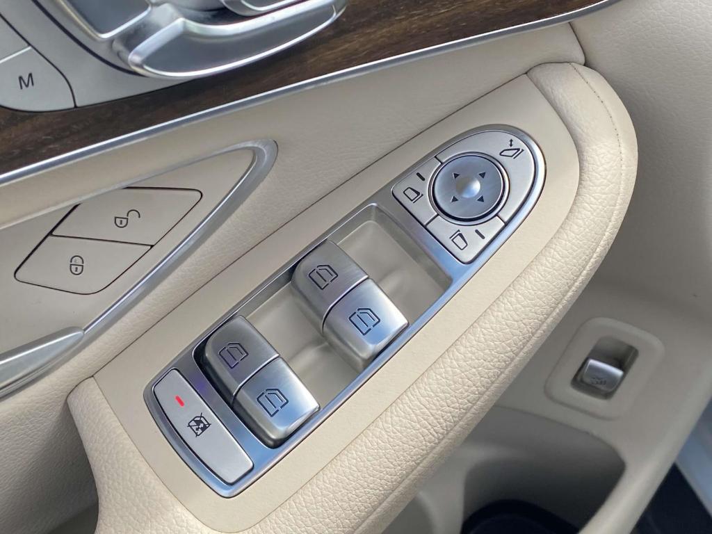 used 2020 Mercedes-Benz GLC 300 car, priced at $24,991
