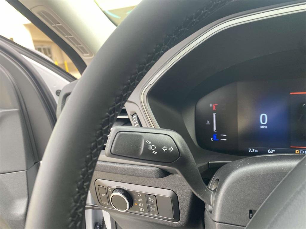 new 2025 Ford Escape car, priced at $27,256