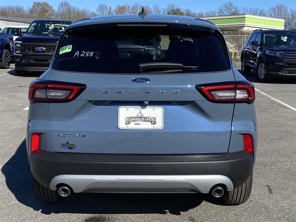 new 2025 Ford Escape car, priced at $27,256