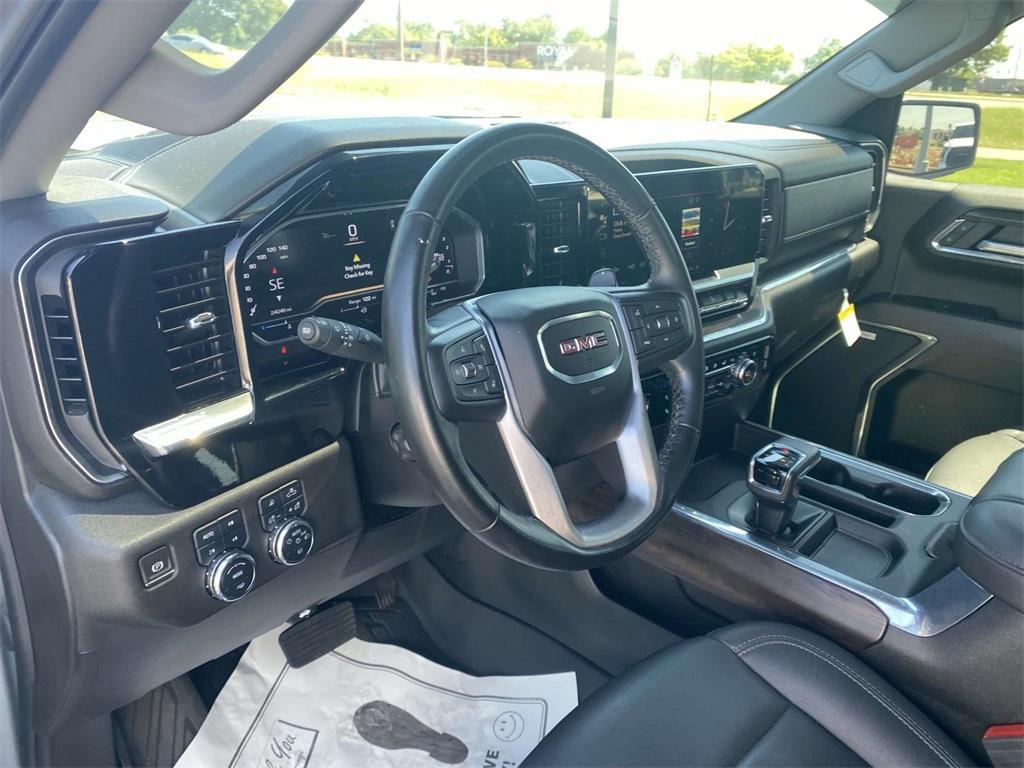 used 2024 GMC Sierra 1500 car, priced at $50,591