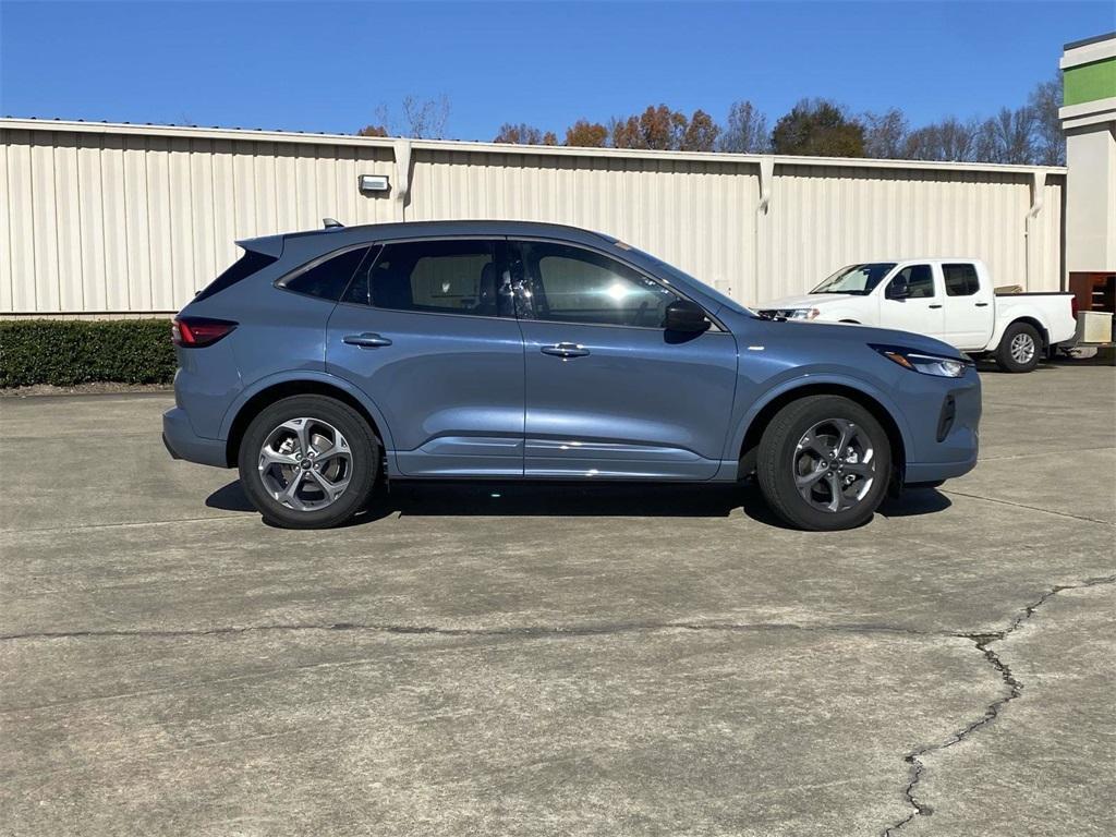 new 2025 Ford Escape car, priced at $29,648