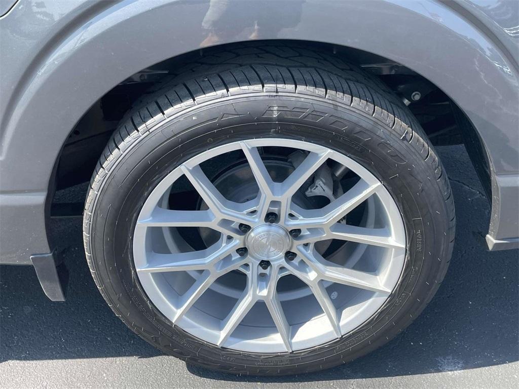 new 2025 Ford F-150 car, priced at $62,595
