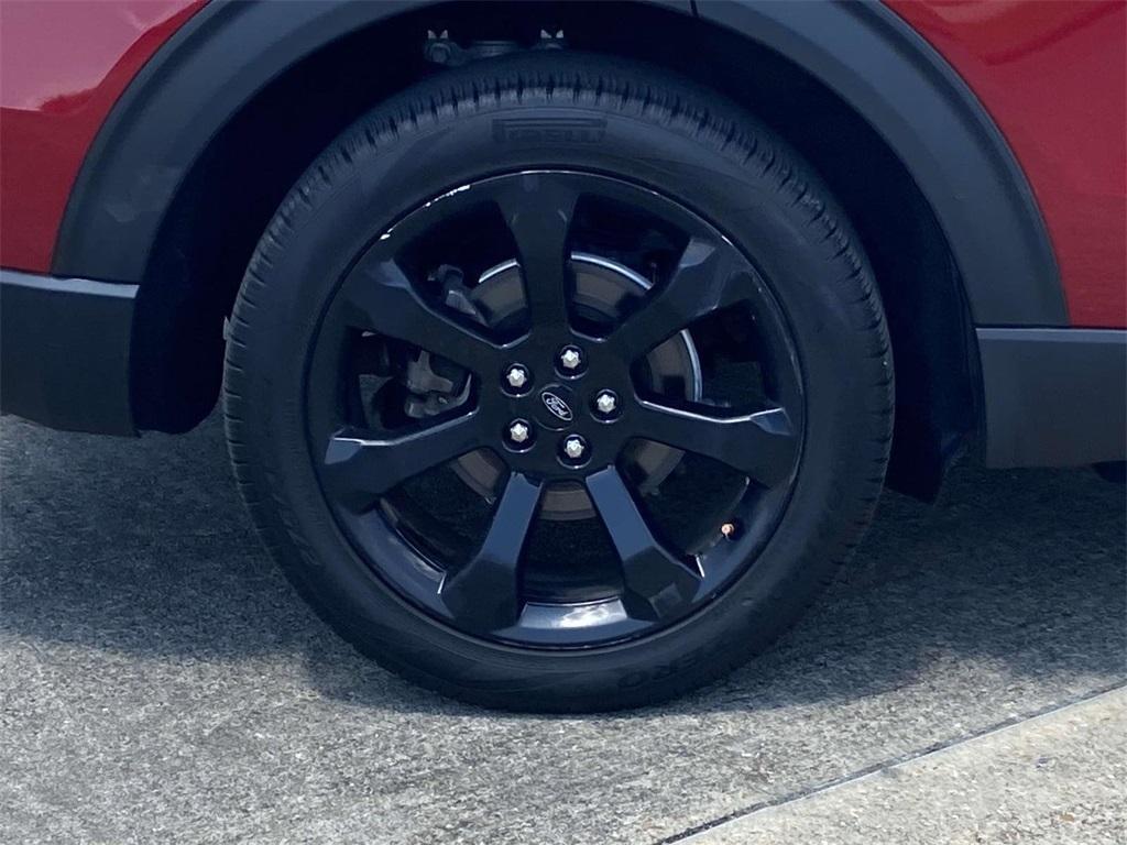 used 2022 Ford Explorer car, priced at $30,867