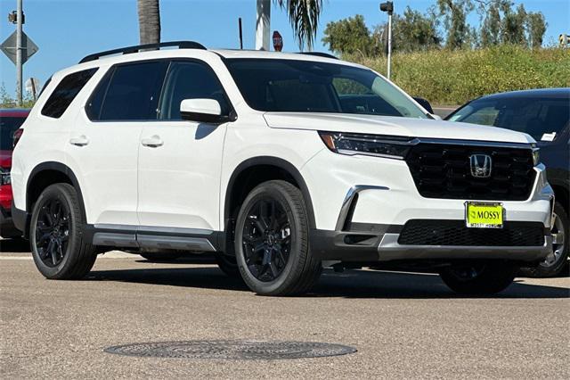 new 2025 Honda Pilot car, priced at $50,395