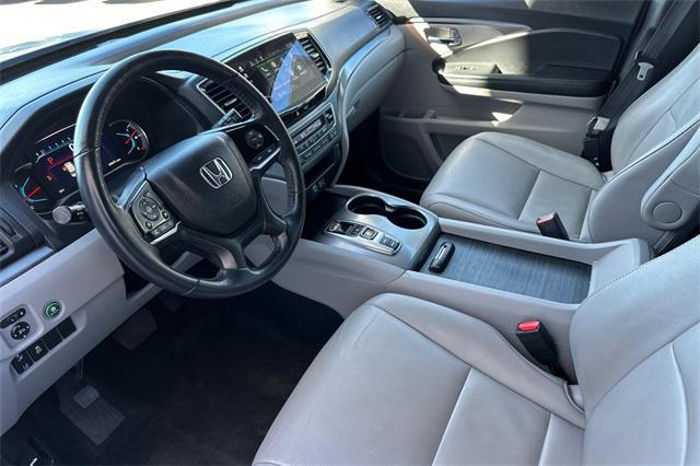 used 2022 Honda Pilot car, priced at $29,988