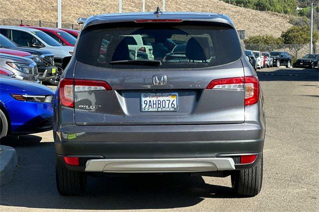 used 2022 Honda Pilot car, priced at $30,988