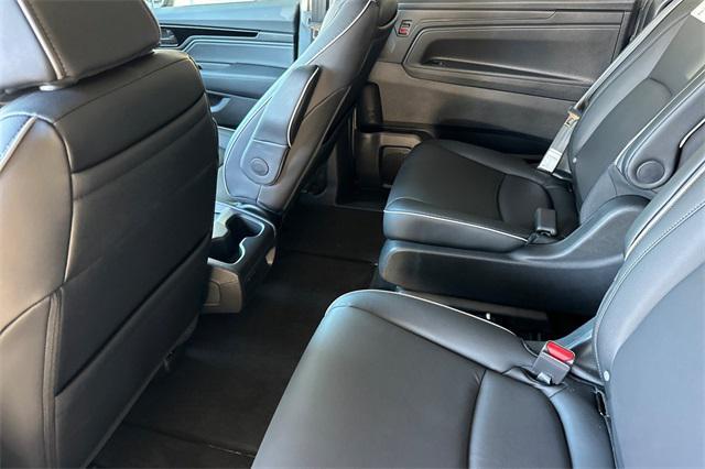 new 2025 Honda Odyssey car, priced at $48,815