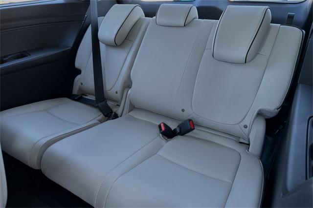 new 2025 Honda Odyssey car, priced at $48,005