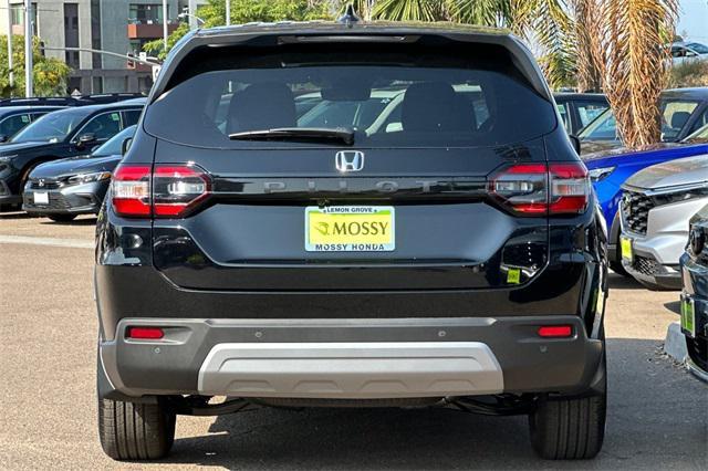 new 2025 Honda Pilot car, priced at $45,625