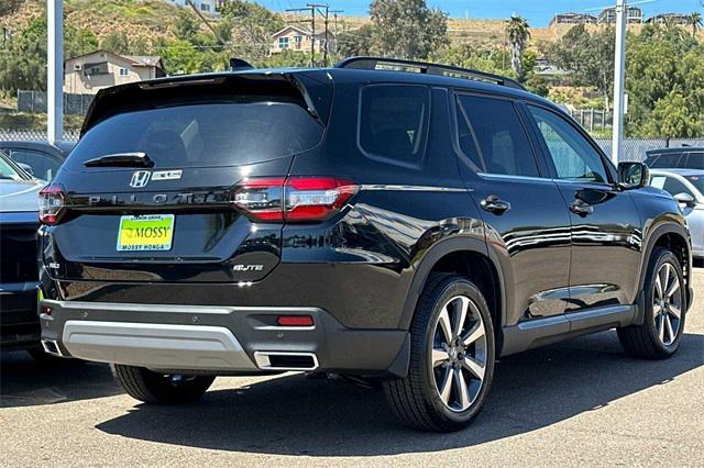 new 2025 Honda Pilot car