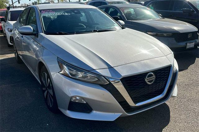 used 2022 Nissan Altima car, priced at $18,799