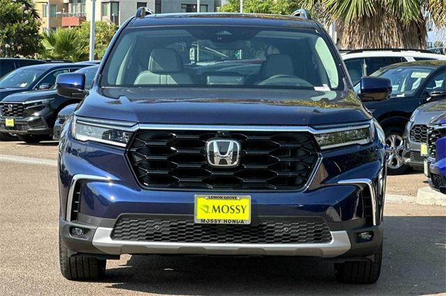 new 2025 Honda Pilot car