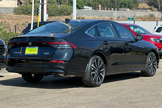 new 2025 Honda Accord Hybrid car, priced at $40,395