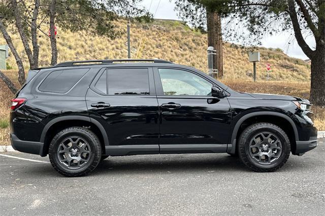 new 2025 Honda Pilot car, priced at $50,850