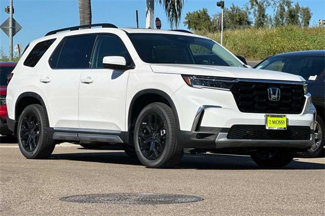 new 2025 Honda Pilot car, priced at $52,180