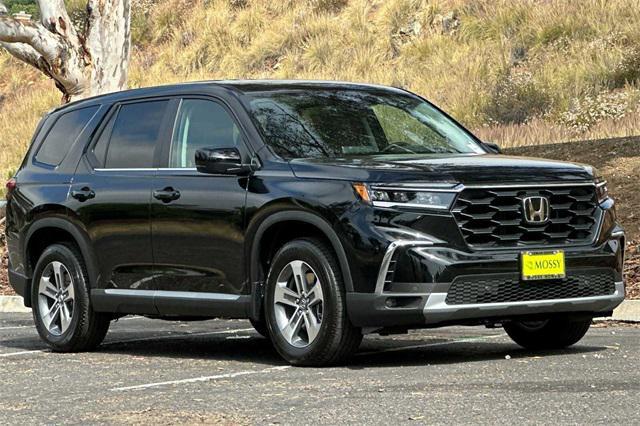 new 2025 Honda Pilot car