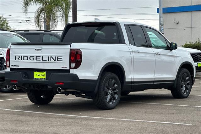 new 2025 Honda Ridgeline car, priced at $40,750