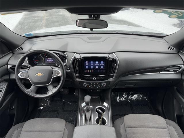 used 2022 Chevrolet Traverse car, priced at $30,900