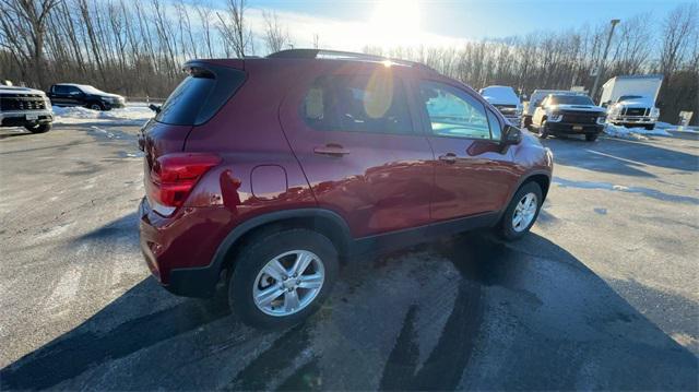 used 2022 Chevrolet Trax car, priced at $18,999